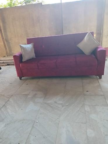 Диваны: Çay evi divanl Var 14 dene. 2 .20 sat uzunlxda 1.ededi 160.man. tezedi — 2