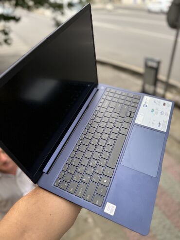 irshad telecom notebook: Intel Core i5, 16 GB, 15.6 "