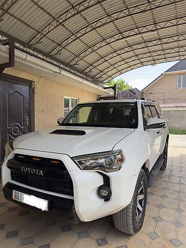 4runner: Toyota 4Runner: 2022 г., 4 л, Автомат, Бензин, Внедорожник — 1