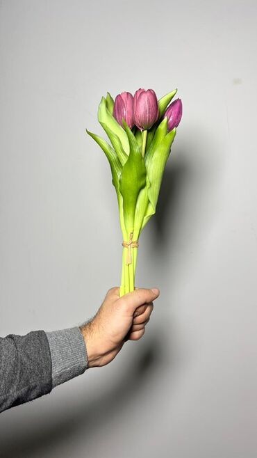 Süni güllər: Məhsul: Tülpan gulleri - Rənglər: Şaftalı-narıncı və ağ tonlarda — 6