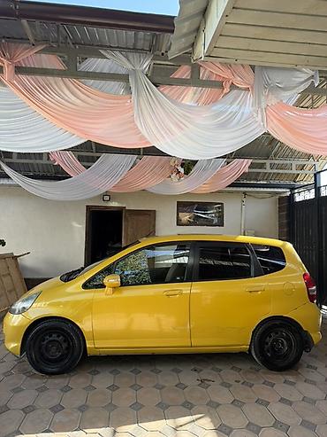 дефлектор на фит: Honda Fit: 2006 г., Автомат, Бензин, Хэтчбэк — 3