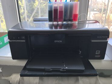 epson l3250: Продаётся принтер Epson цветной. уже довольно старый и печатает не