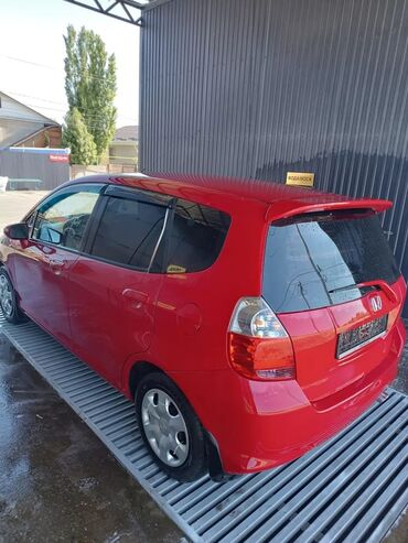 коробка хонда жаз: Honda Fit: 2005 г., 1.4 л, Вариатор, Бензин, Хэтчбэк