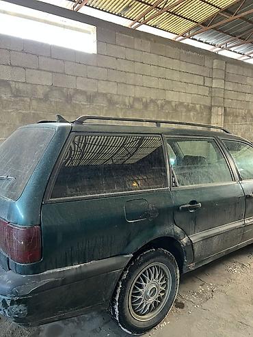 Volkswagen: Volkswagen Passat Variant: 1994 г., Бензин, Универсал — 2