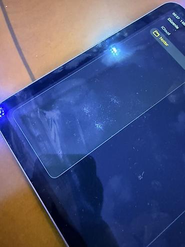 ipad 2: Ekranda balaca piksellər var və zaryatkanı zəif saxlıyır qalan bütün — 5