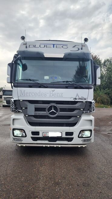 двери камри 70: Тягач, Mercedes-Benz, 2011 г., Шторный