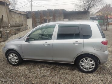 mazda 3 2005: Mazda Demio: 2002 г., 1.3 л, Автомат, Бензин