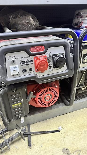 Генераторы: Бензиновый генератор RWD12000E Характеристики: - Максимальная — 1