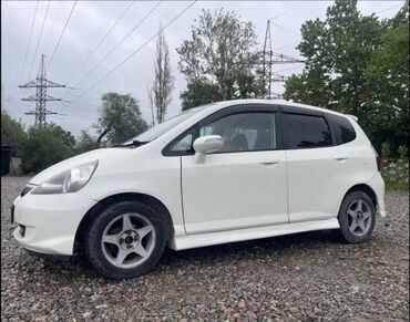 honda fit 1: Арендага берилет Хонда фит кунуно 1000 с залок 15000 с Поручитил