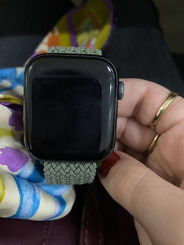oled: Series 5 44mm Xüsusiyyətlər: - Always‑On Retina sensorlu toxunma — 7