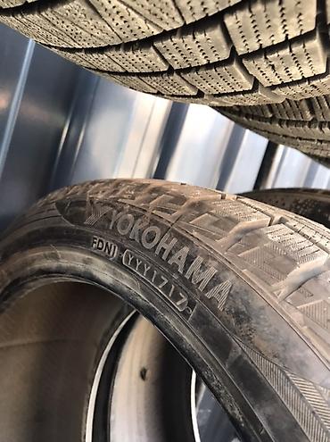 е 55: Зимние шины Yokohama разнаширокий перед 235/40/19 зад 265/35/19 шины в — 4