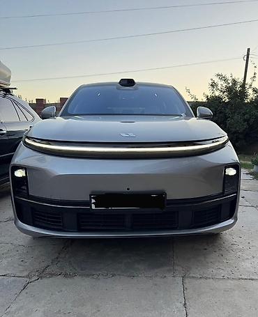 Другие автомобили: Li Auto L7 – это современный внедорожник, предлагающий просторный и — 1