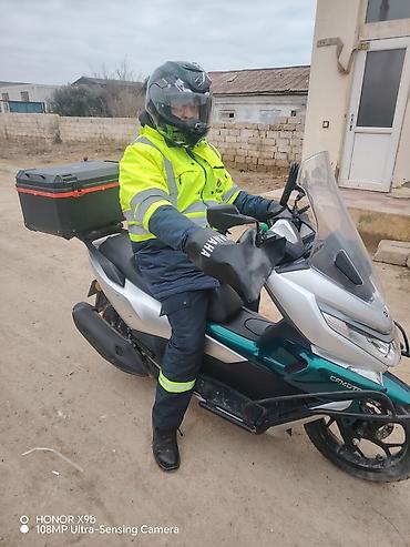 scoter 150: CFMOTO 150 cc skuter - Model: CFMOTO 150-SC (şəhər və gündəlik — 5