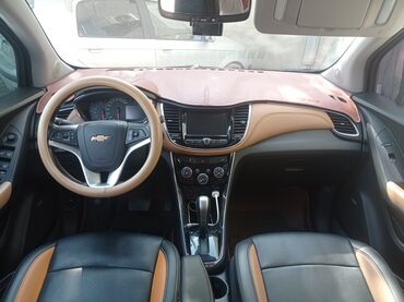 продажа аварийных машин: Chevrolet Tracker: 2018 г., 1.6 л, Автомат, Дизель, Кроссовер