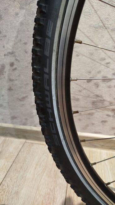 Şəhər velosipedləri: Yeni Şəhər velosipedi 28", sürətlərin sayı: 9, Ünvandan götürmə — 5