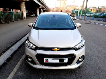 машина жетта: Chevrolet Spark: 2016 г., 1 л, Вариатор, Бензин, Хэтчбэк