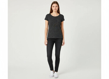 givenchy t shirty z dziurami: Chillin, Футболка жіноча, розмір M