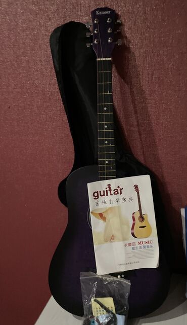 барабан инструмент: Продаю гитару новая 🆕 имеется абсолютно все цена 9.000 торг реальному