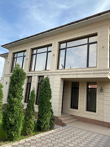 Долгосрочная аренда домов: 285 м², 6 комнат — 1