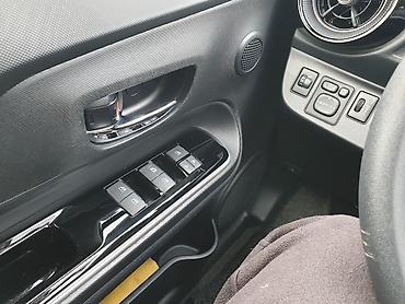 Toyota: Toyota Prius C: 2019 г., 1.5 л, Вариатор, Гибрид, Хэтчбэк — 9