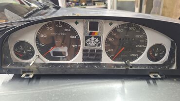 щит прибор гольф2: Приборлор калканы Audi 1994 г., Колдонулган, Оригинал, Германия