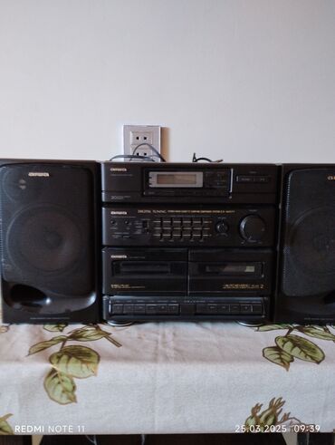 musiqi mərkəzi: Aiwa Maqnitola radio.kohne model