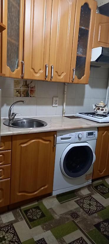 hostel osh: 1 комната, Цум, Постельное белье, Бронь, Телевизор — 4