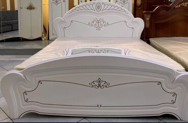 письменный стол бишкек с доставкой: Кровать двуспальная в классическом стиле - Цвет: белый с изящной