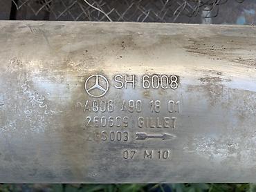 benz w213: Глушитель выхлопной системы Mercedes-Benz 906 2009г в комплекте от — 2