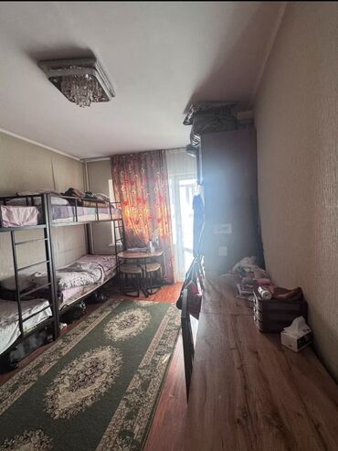 Продажа участков: 4 комнаты, 90 м², 106 серия, 8 этаж, Старый ремонт