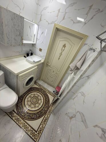 Uzunmüddətli kirayə mənzillər: Xətai Rayonu Həzi Aslanov Sərhədci Mtk 3 otaq. Mərtəbə - 16/7 Otaq — 10