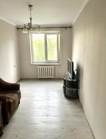 jibek sity: 3 комнаты, 57 м², 104 серия, 3 этаж, Косметический ремонт — 3