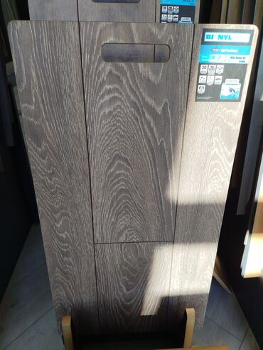 kub taxta: BIONYL PRO laminat döşəmə – 1539 Dub Kleborn - Taxta fakturalı səth