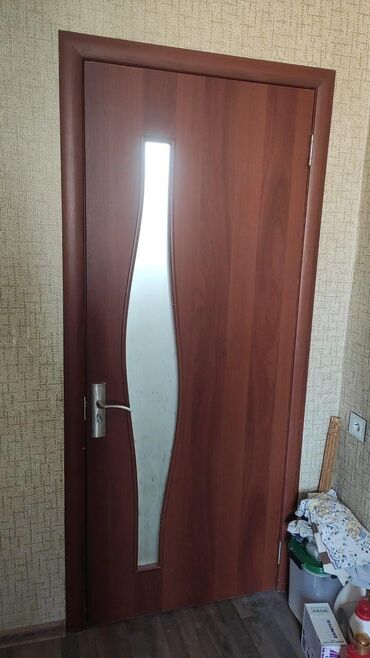 Otaq qapıları: Qapi 4eded
50azn biri
Ehmedli kend 6518 leli