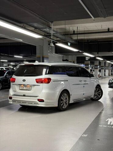 Kia: Kia Carnival: 2019 г., 2.2 л, Автомат, Дизель, Минивэн — 6