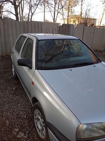 Volkswagen: Volkswagen Golf: 1994 г., 1.6 л, Механика, Бензин — 1