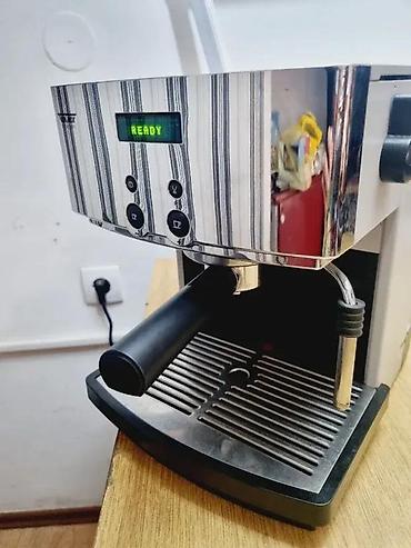 SAECO NESPRESSO APARAT D300 | Odličan nespresso aparat na kapsule