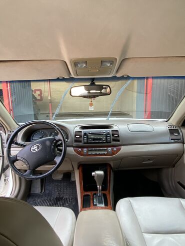 тягач хово шахман: Toyota Camry: 2003 г., 2.4 л, Автомат, Газ, Седан