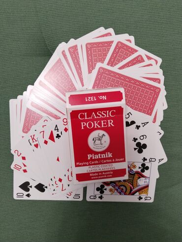 сукно для покера: Игральные карты для классического покера, 55 карт., куплены в Европе