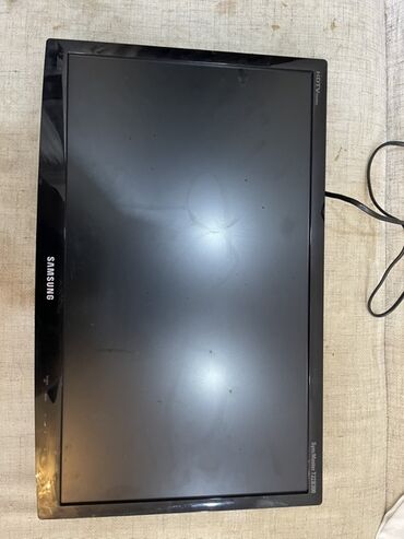 TV və video: Samsung brendinin qara rəngli SyncMaster T22B300 model monitoru. Bu