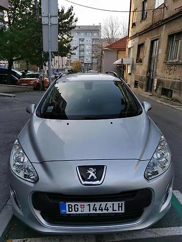 Peugeot: Peugeot 308. Redovno održavan. 

✨ Višak vozilo — 8