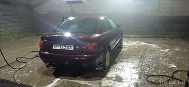 Audi: Audi A4: 1995 г., 1.8 л, Механика, Бензин, Седан