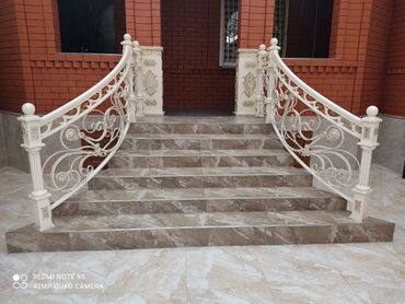 Kafel və metlax: Qranit effektli böyük format döşəmə plitələri – tünd boz - Material — 30