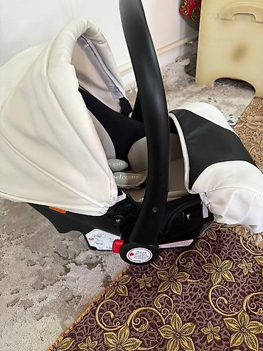 Коляски: Продается коляска 3в1 + автолюлька. Имеется сетка от коморов — 4