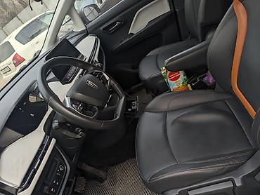 FAW: FAW Besturn: 2022 г., 1 л, Автомат, Электромобиль, Универсал — 9