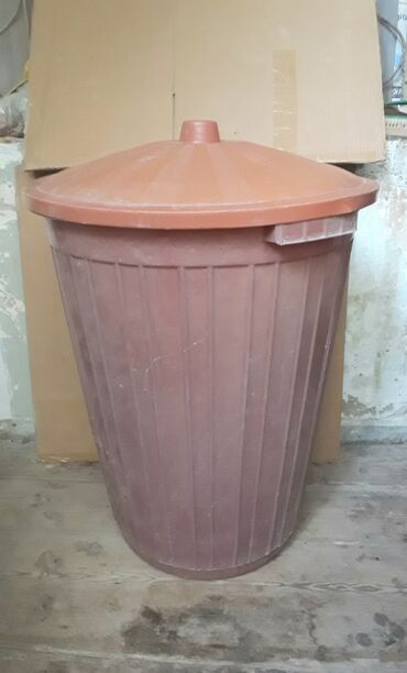 потолочные сушилки для белья: Продаётся большой новый бак.Годится для складирования одежды на
