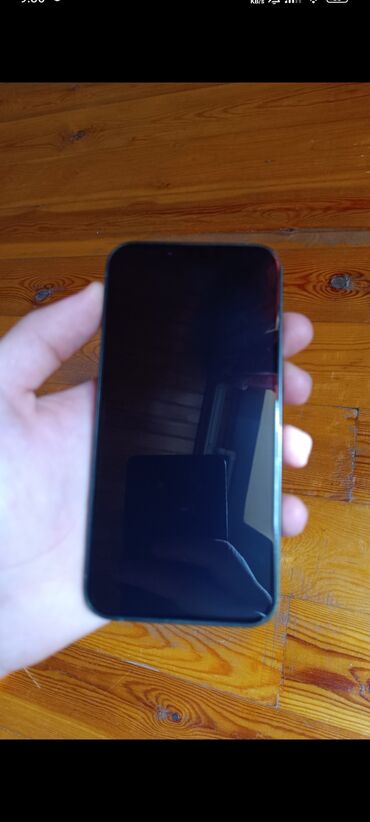 tankda bir paltaryuyan maşını al: IPhone 13, 128 GB, Yaşıl, Face ID