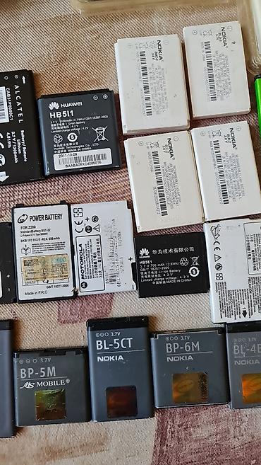 Delovi za mobilne telefone: Veliki lot rezervnih delova i dodatne opreme za stare mobilne — 21