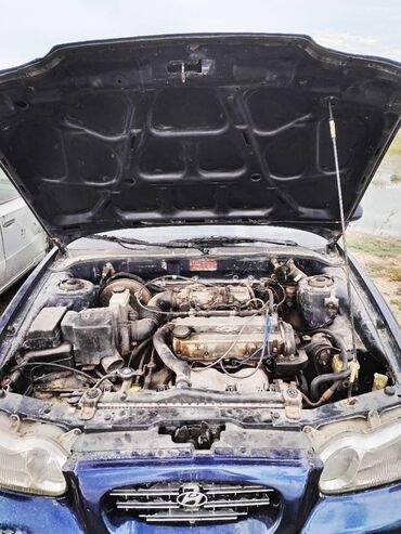 запчасти на форд мондео: Hyundai sonata 1997 ehtiyyat hissəsi kimi satılır.Motor karobka və