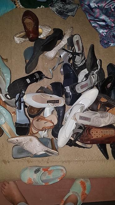 Sandale: Cipele i sandale polovne po 200 din broj 38 — 1